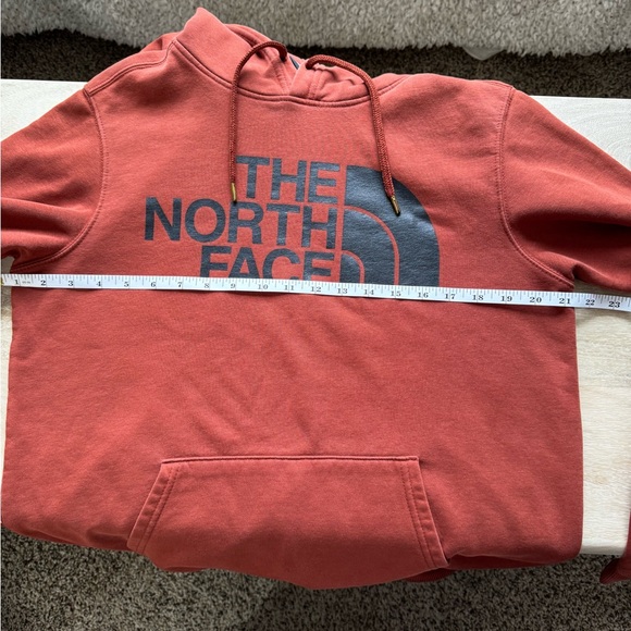 The North Face Men's Rust Hoodie - Picture 4 of 7